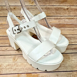 Truffle Collection Womens White Open Toe Chunky Heel Platform Babydoll Sandals 8